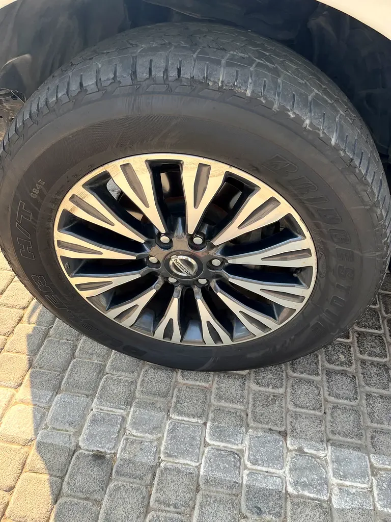 Nissan Patrol 5.6 AT 4WD (405 hp) - 6