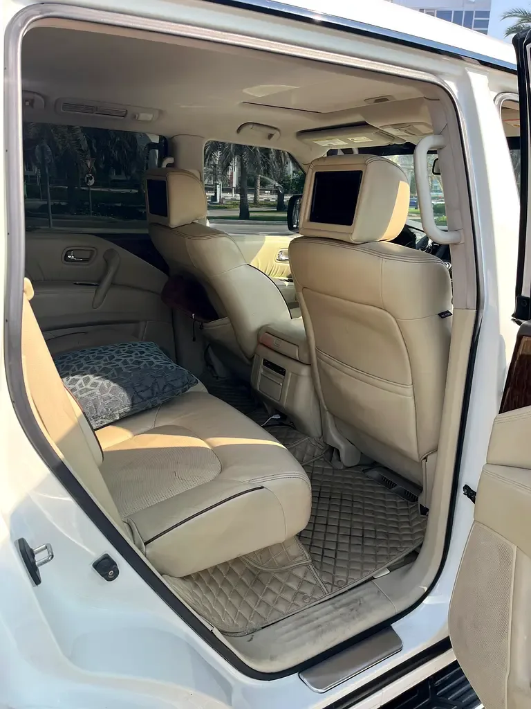 Nissan Patrol 5.6 AT 4WD (405 hp) - 11