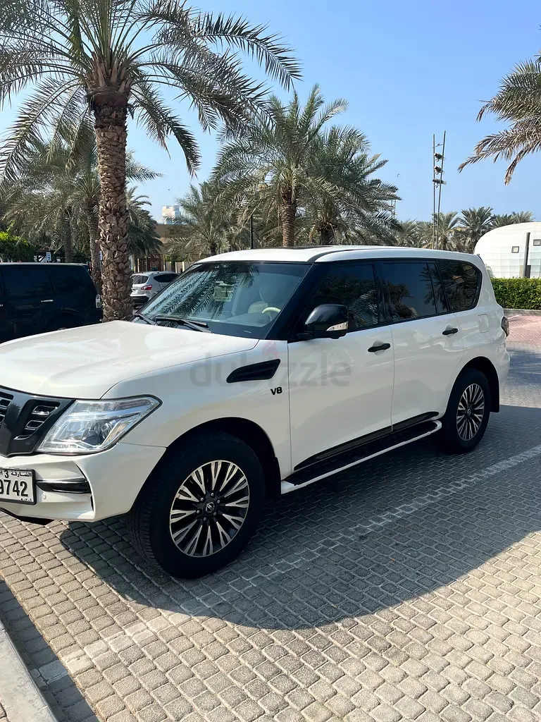 Nissan Patrol 5.6 AT 4WD (405 hp) - 15
