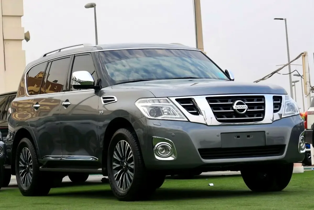 Nissan Patrol 5.6 AT 4WD (405 hp)