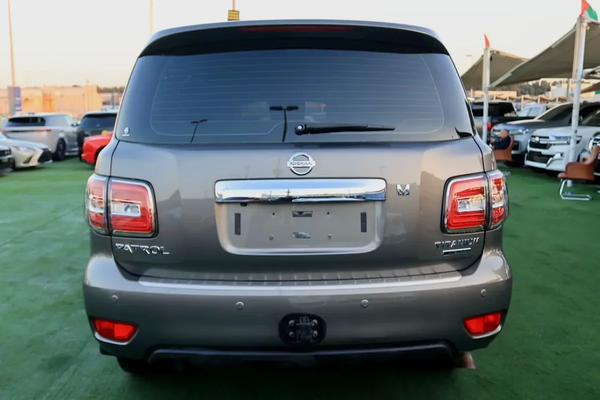 Nissan Patrol 5.6 AT 4WD (405 hp) - 7