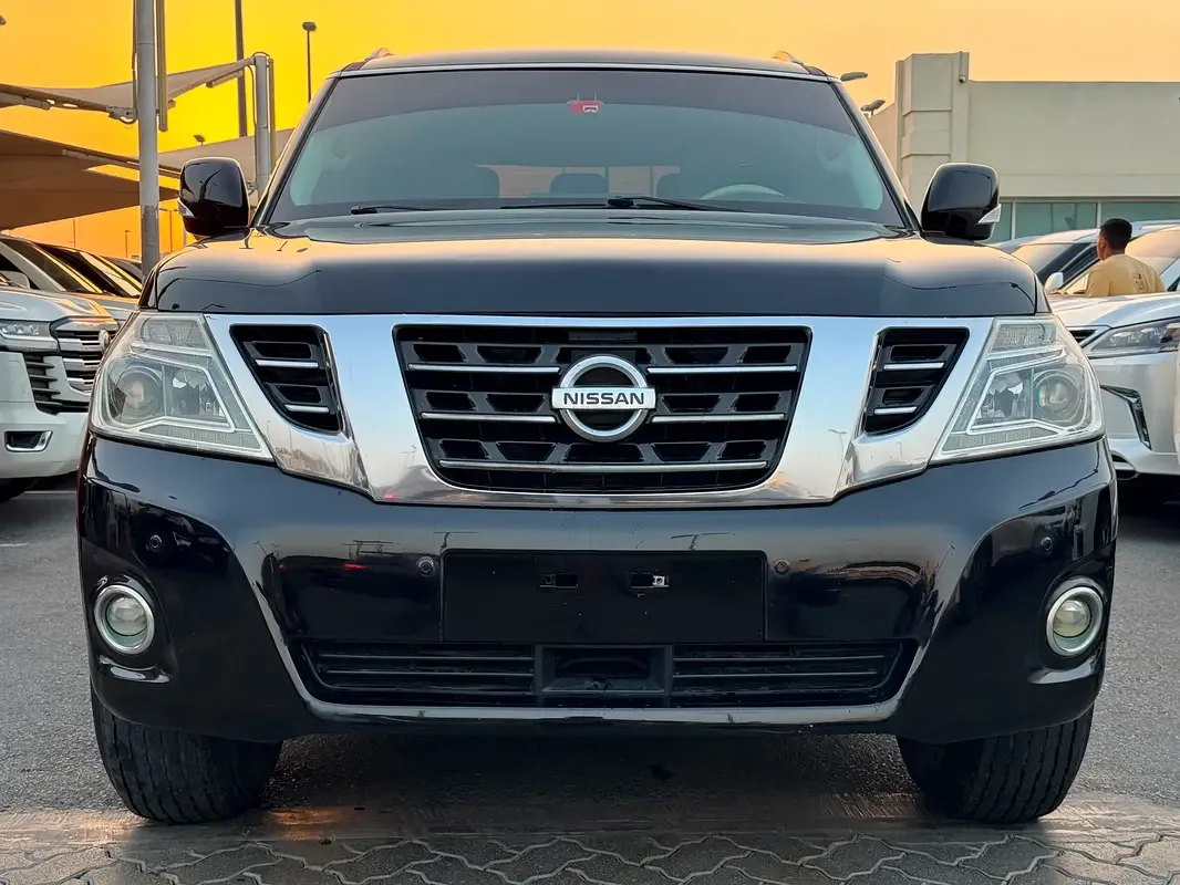 Nissan Patrol 5.6 AT 4WD (405 hp)