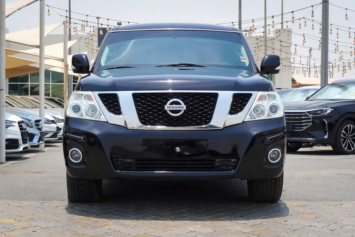 Nissan Patrol 5.6 AT 4WD (405 hp)