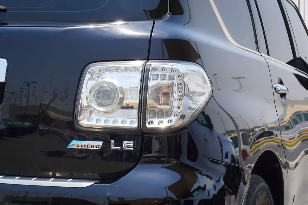 Nissan Patrol 5.6 AT 4WD (405 حصان) - 6