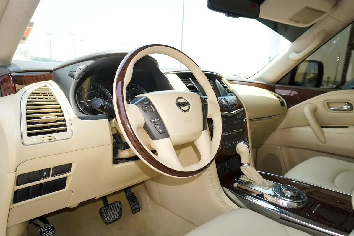 Nissan Patrol 5.6 AT 4WD (405 حصان) - 12