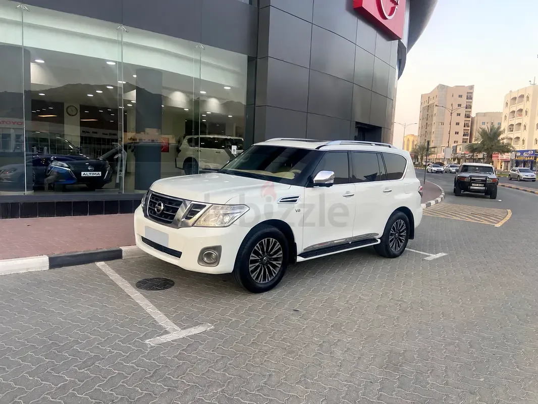 Nissan Patrol 5.6 AT 4WD (405 hp) - 2
