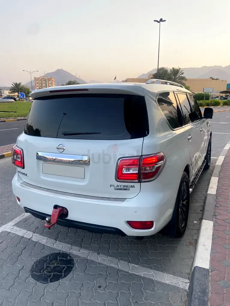Nissan Patrol 5.6 AT 4WD (405 hp) - 5