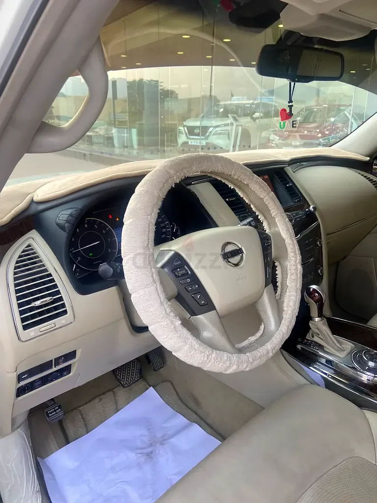 Nissan Patrol 5.6 AT 4WD (405 hp) - 12