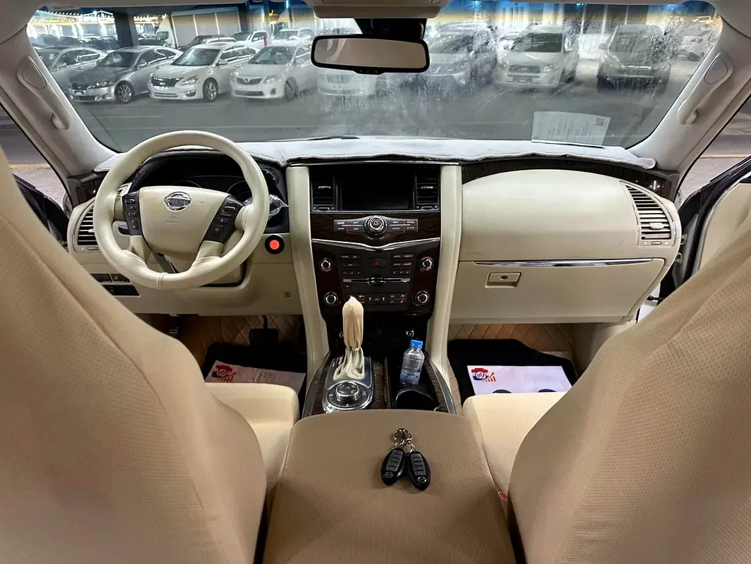 Nissan Patrol 5.6 AT 4WD (405 hp) - 10