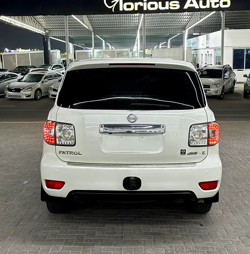 Nissan Patrol 5.6 AT 4WD (405 hp) - 16