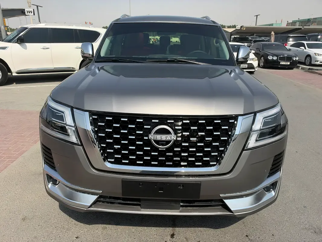Nissan Patrol 5.6 AT 4WD (405 حصان)