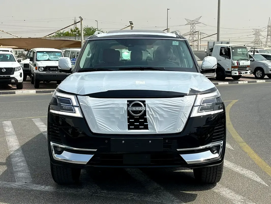 Nissan Patrol 5.6 AT 4WD (428 hp)
