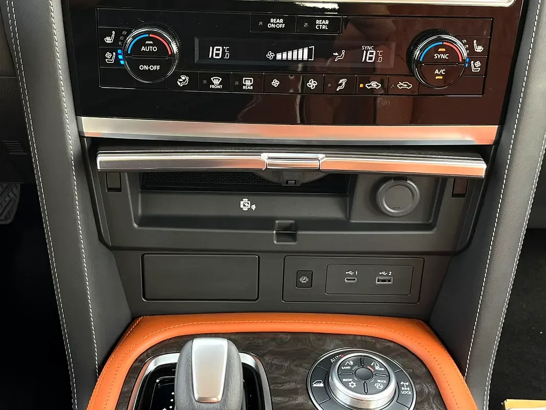 Nissan Patrol 5.6 AT 4WD (428 hp) - 9