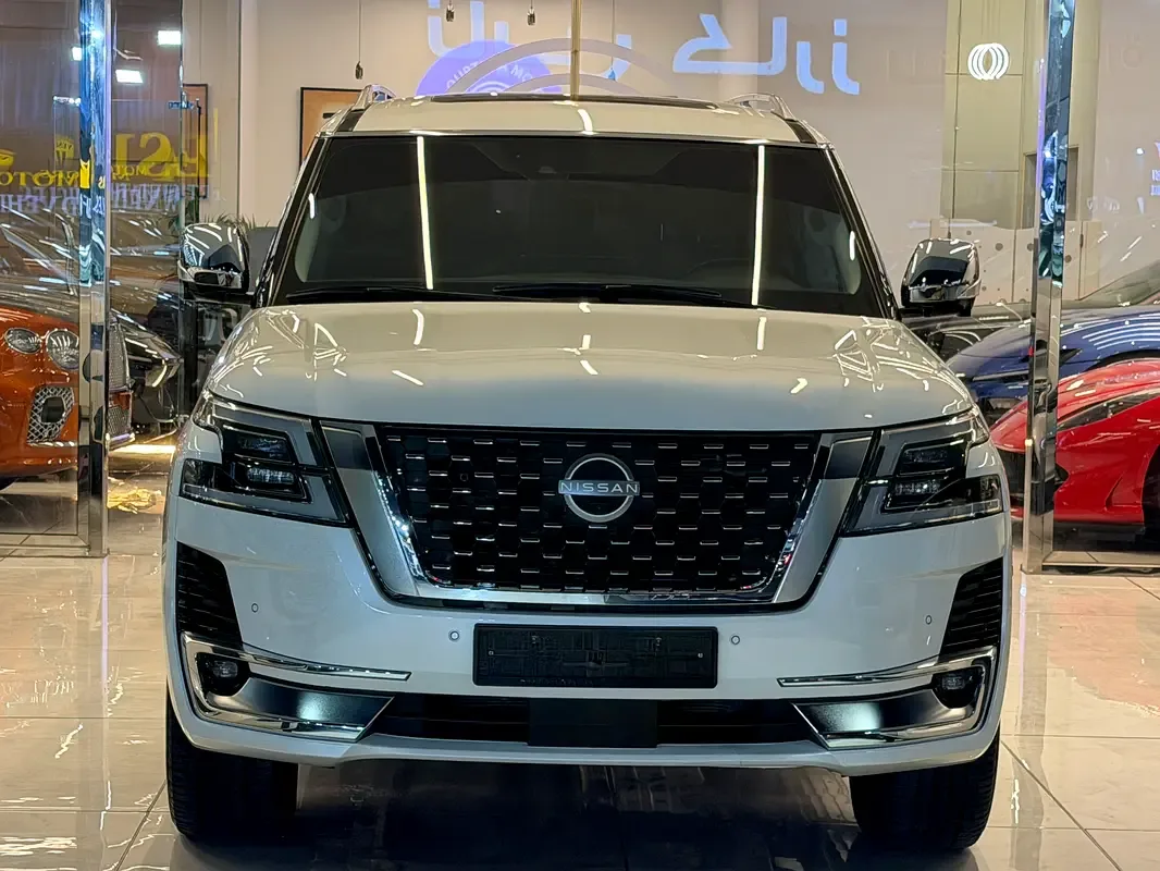 Nissan Patrol 5.6 AT 4WD (428 حصان) - 3