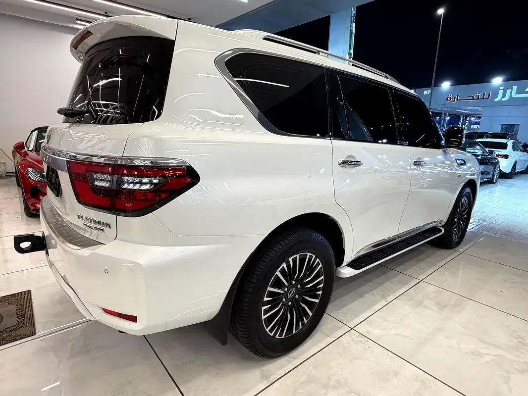 Nissan Patrol 5.6 AT 4WD (428 حصان) - 6