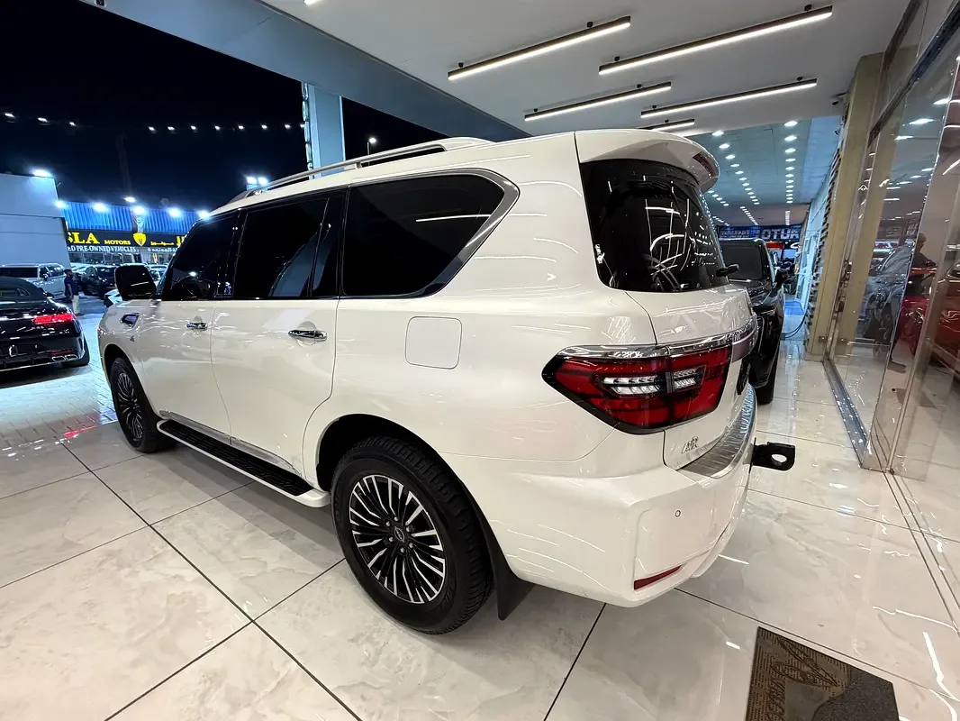 Nissan Patrol 5.6 AT 4WD (428 حصان) - 8