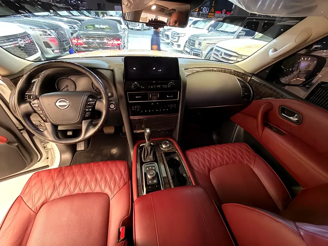 Nissan Patrol 5.6 AT 4WD (428 حصان) - 13