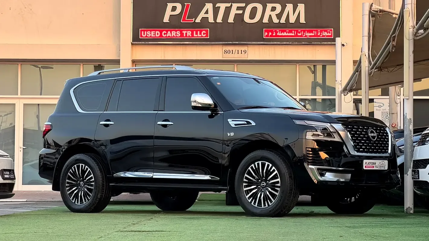 Nissan Patrol 5.6 AT 4WD (428 hp)