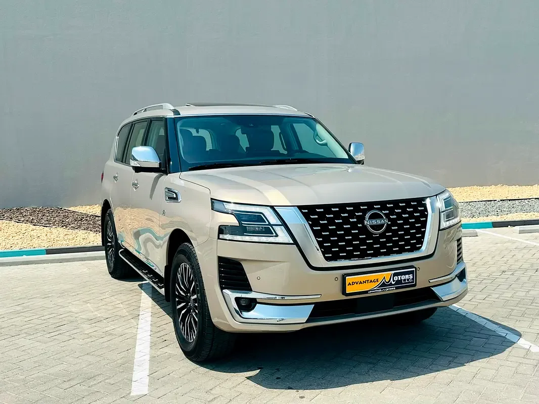 Nissan Patrol 5.6 AT 4WD (428 hp)