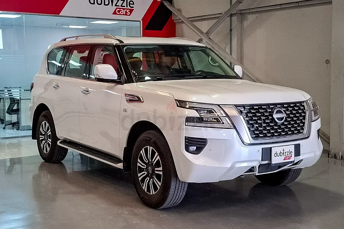 Nissan Patrol 5.6 AT 4WD (428 hp)