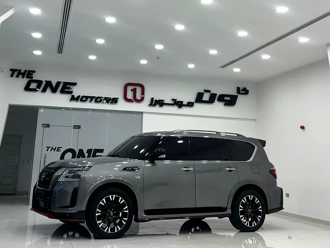 Nissan Patrol 5.6 AT 4WD (428 hp)