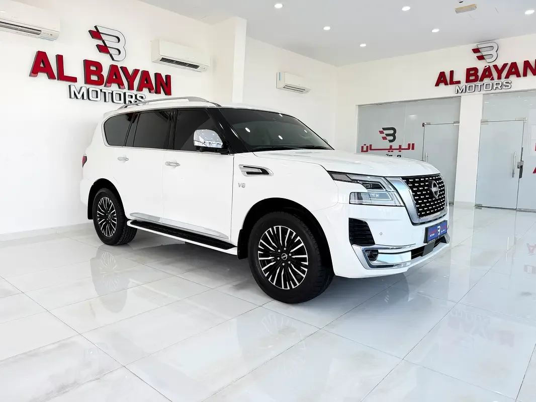 Nissan Patrol 5.6 AT 4WD (428 hp)