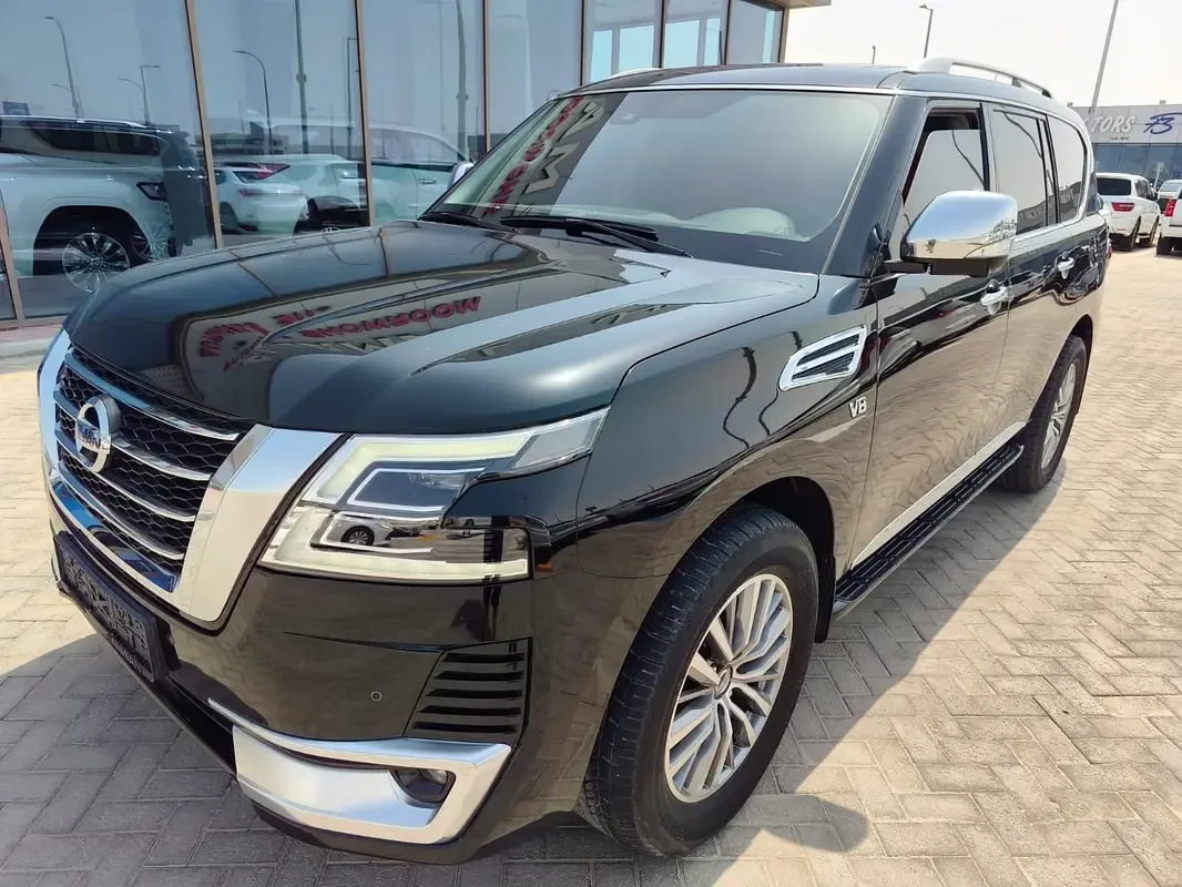 Nissan Patrol 5.6 AT 4WD (428 hp)