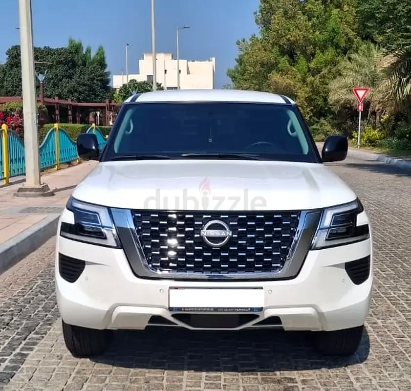 Nissan Patrol 5.6 AT 4WD (428 hp)