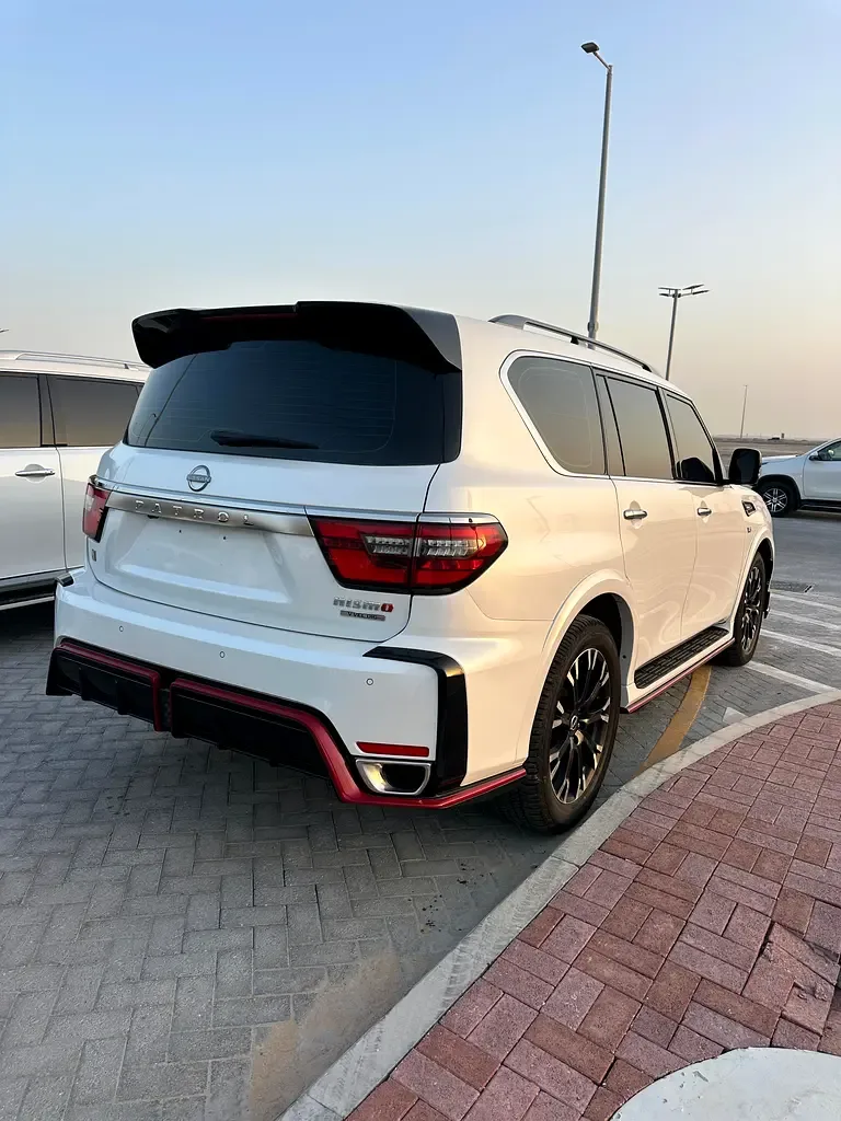 Nissan Patrol 5.6 AT 4WD (428 hp) - 4