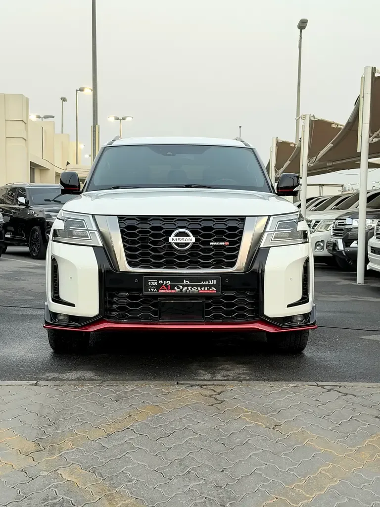 Nissan Patrol 5.6 AT 4WD (428 حصان)