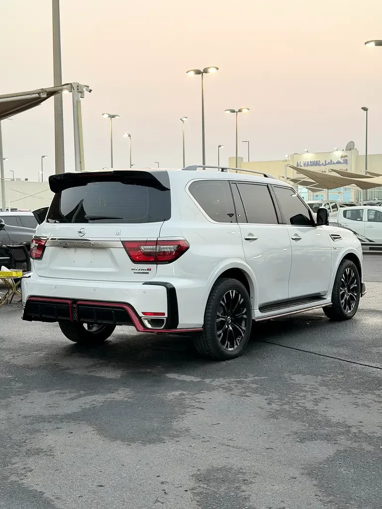 Nissan Patrol 5.6 AT 4WD (428 hp) - 5
