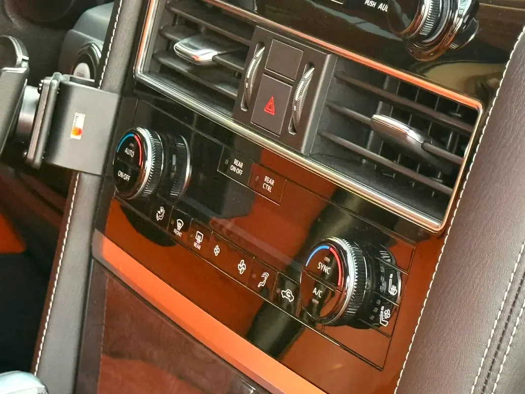 Nissan Patrol 5.6 AT 4WD (428 hp) - 7