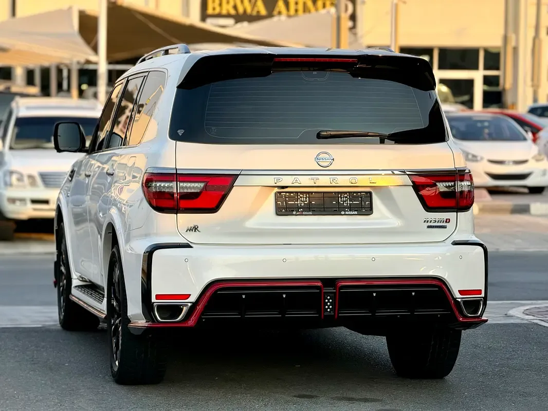 Nissan Patrol 5.6 AT 4WD (428 hp) - 9