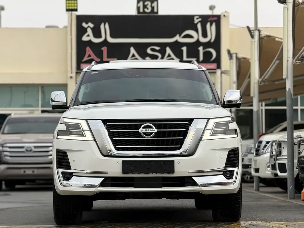 Nissan Patrol 5.6 AT 4WD (428 hp)