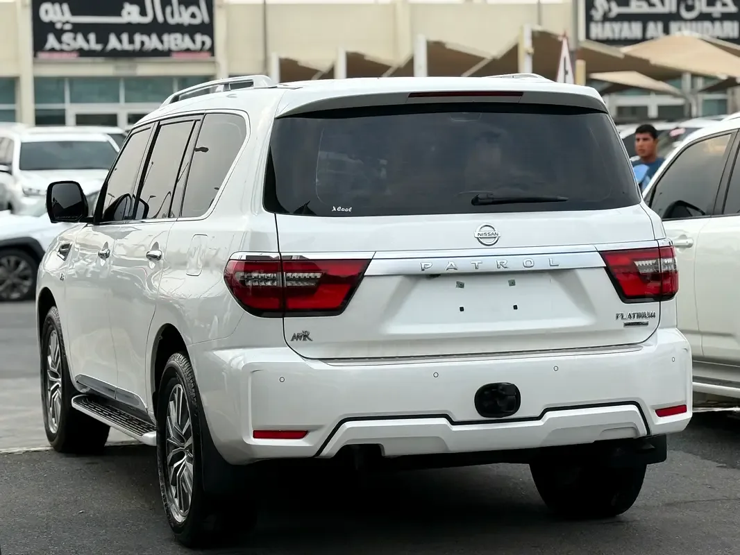 Nissan Patrol 5.6 AT 4WD (428 حصان) - 10