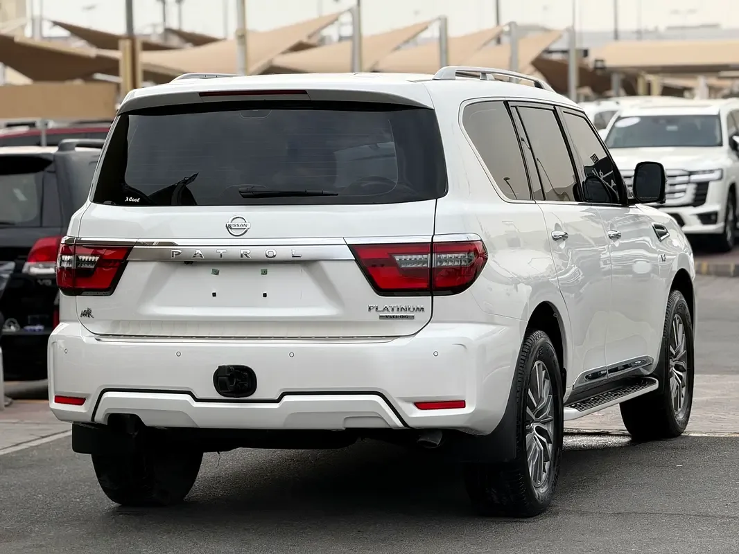 Nissan Patrol 5.6 AT 4WD (428 حصان) - 11