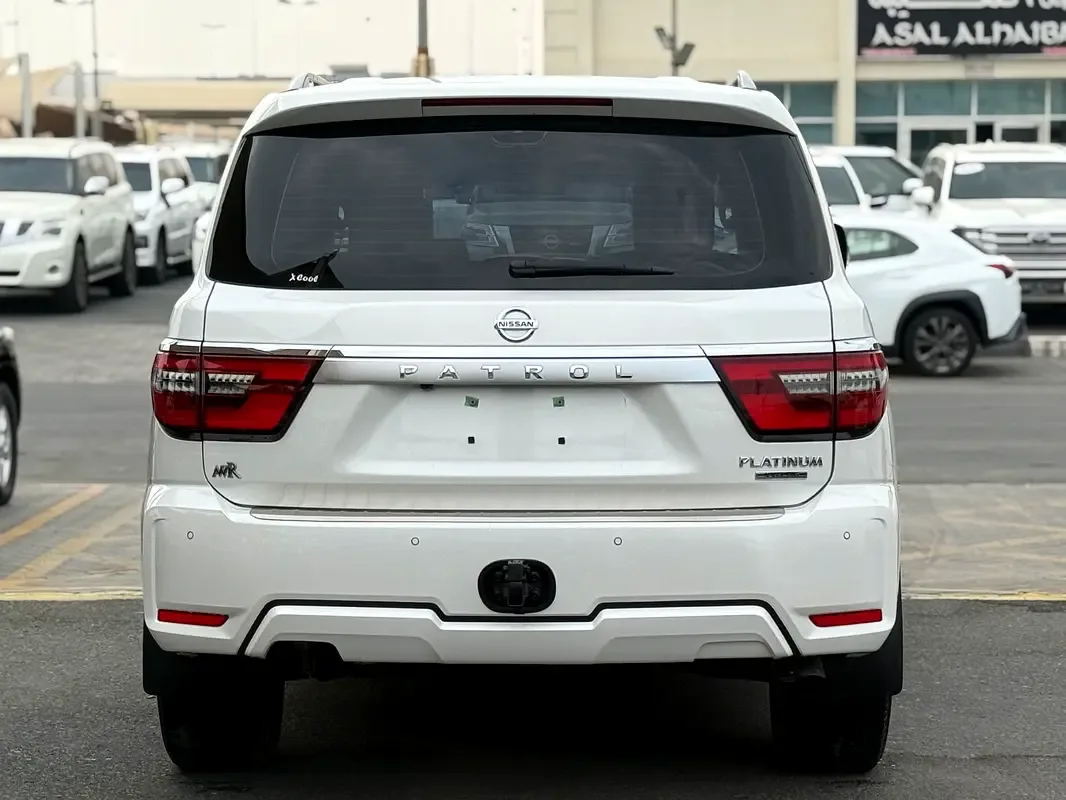 Nissan Patrol 5.6 AT 4WD (428 حصان) - 12