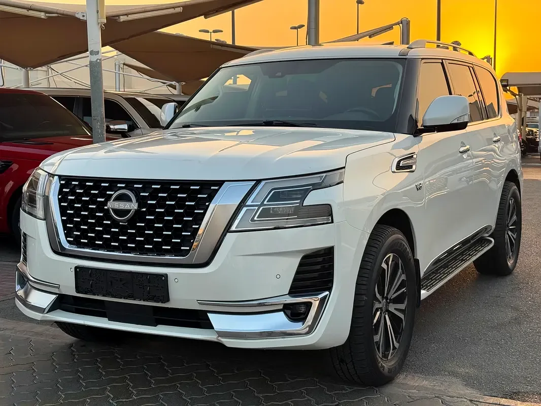 Nissan Patrol 5.6 AT 4WD (428 hp) - 3