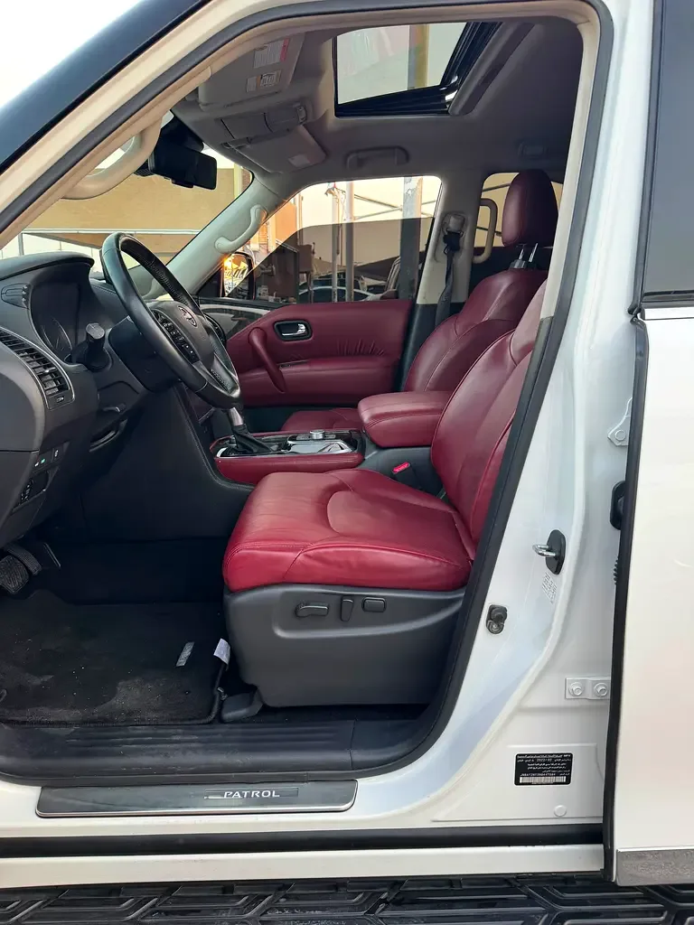 Nissan Patrol 5.6 AT 4WD (428 hp) - 11