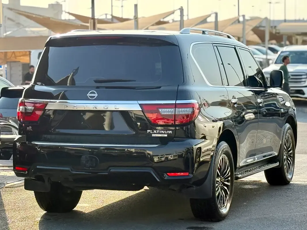 Nissan Patrol 5.6 AT 4WD (428 hp) - 10
