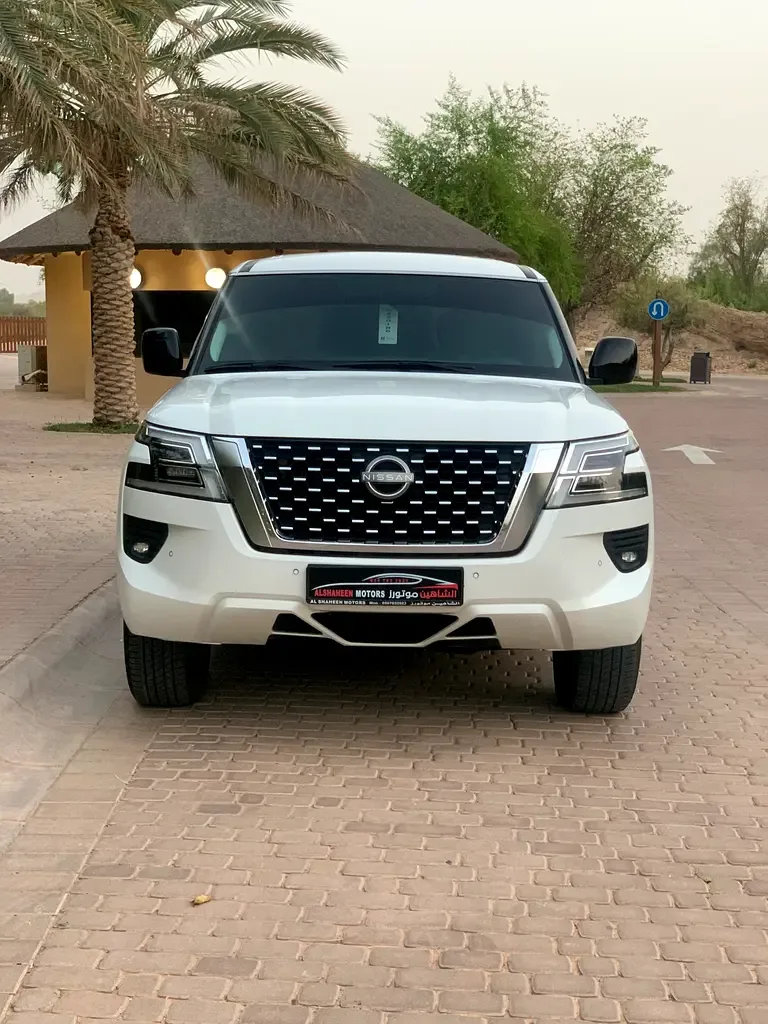 Nissan Patrol 5.6 AT 4WD (428 hp) - 2