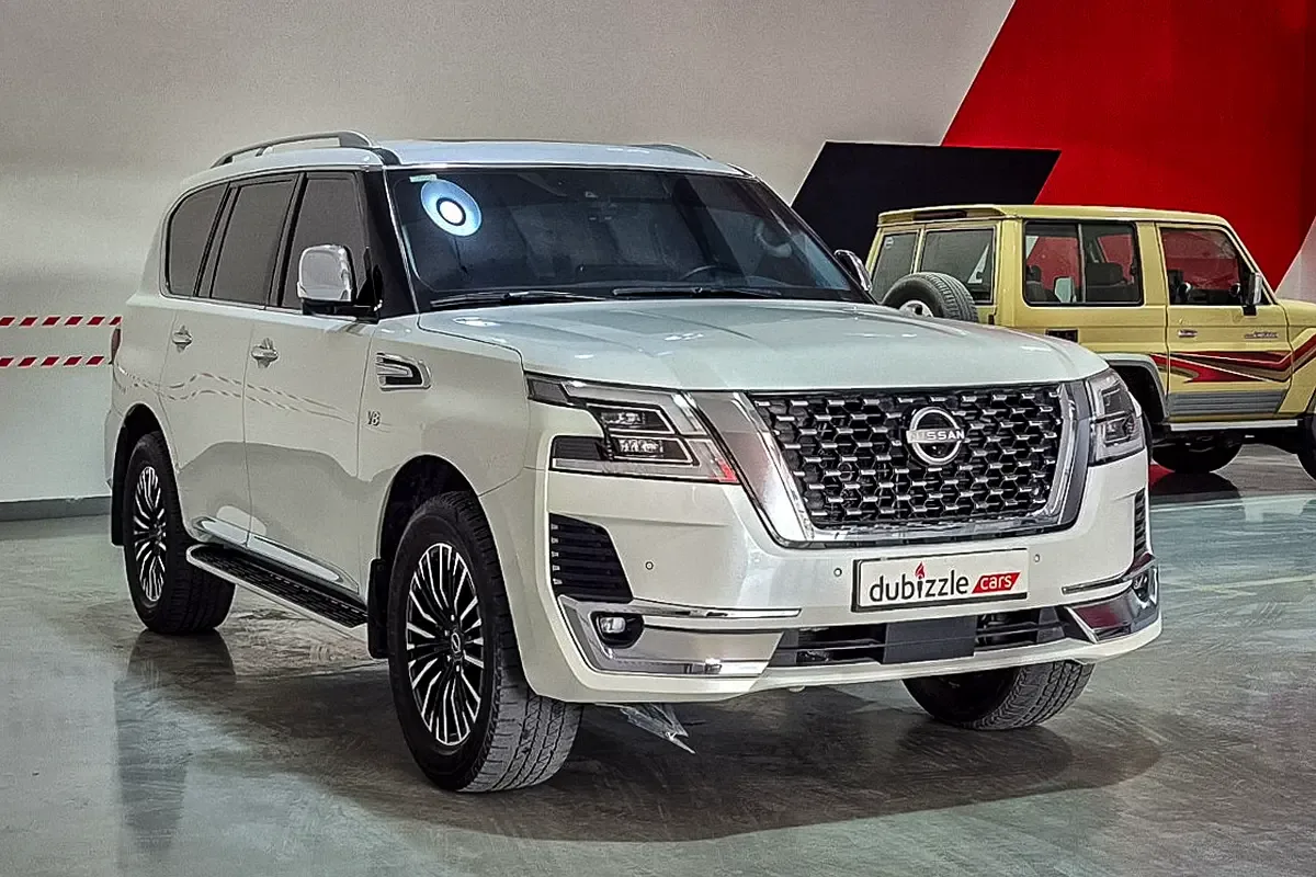 Nissan Patrol 5.6 AT 4WD (428 hp)