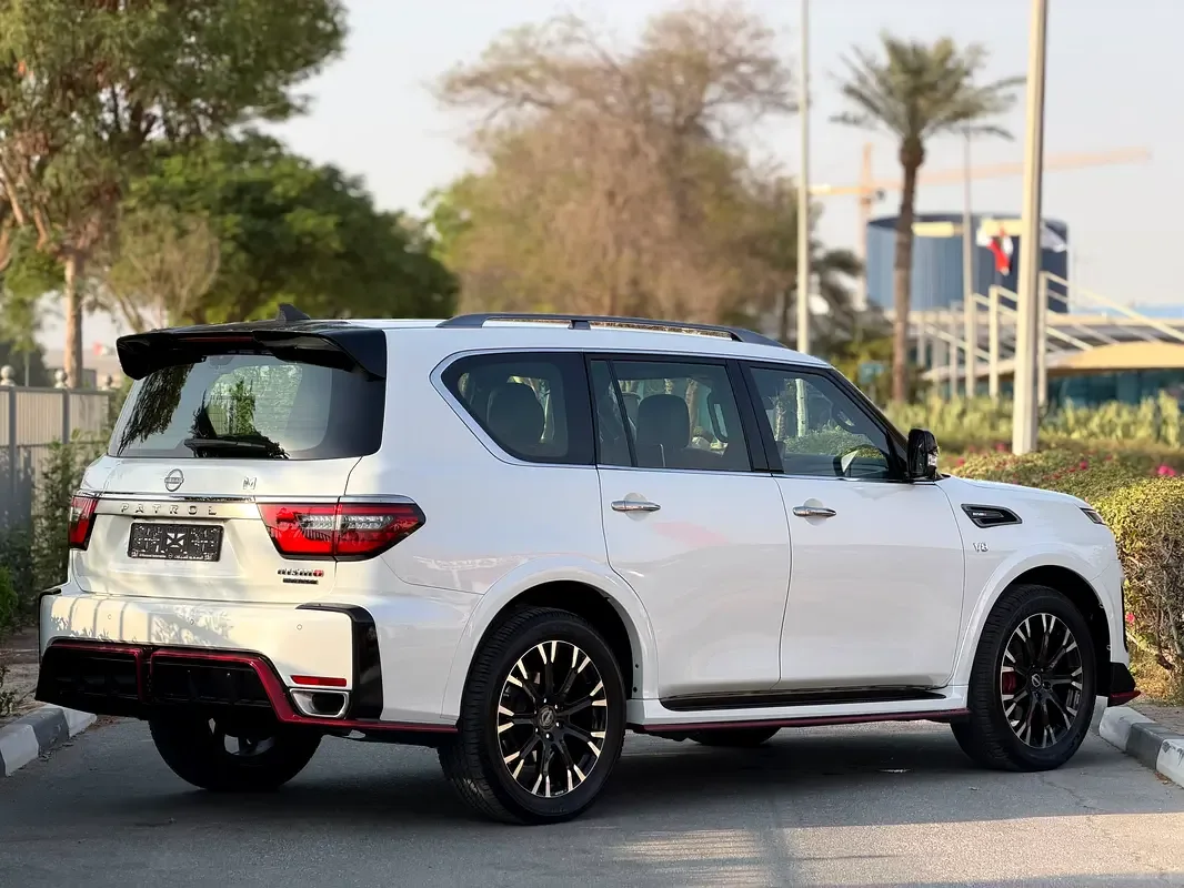 Nissan Patrol 5.6 AT 4WD (428 hp) - 6