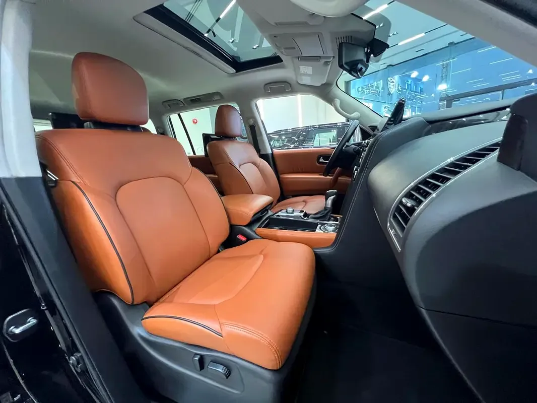 Nissan Patrol 5.6 AT 4WD (428 hp) - 10