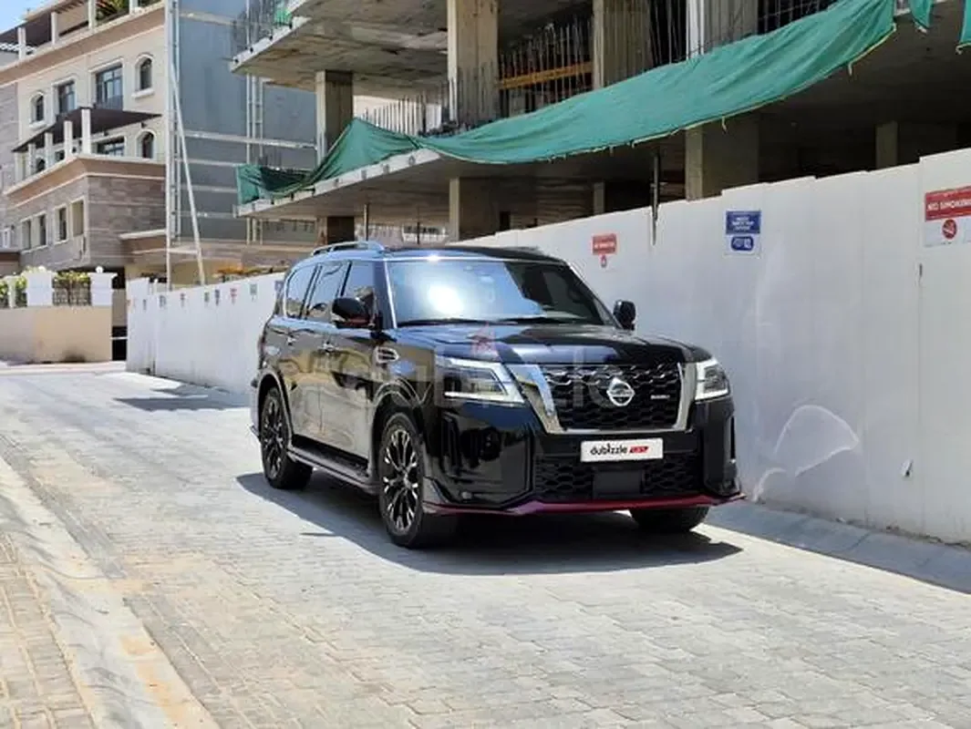 Nissan Patrol 5.6 AT 4WD (428 hp)