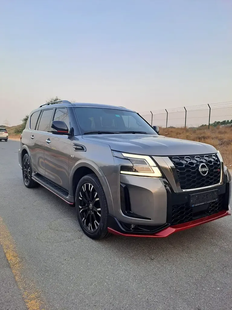 Nissan Patrol 5.6 AT 4WD (428 hp)