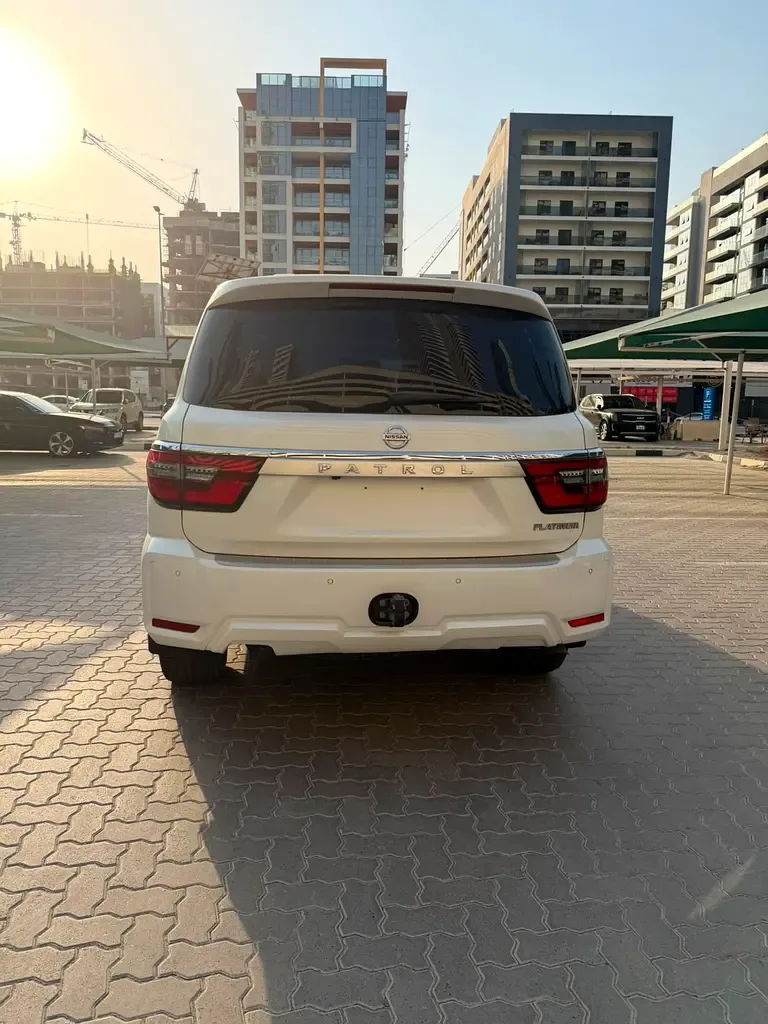 Nissan Patrol 5.6 AT 4WD (428 حصان) - 3