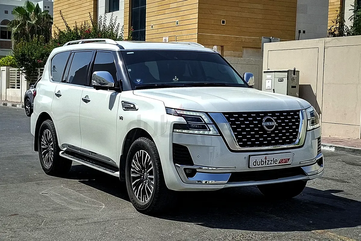 Nissan Patrol 5.6 AT 4WD (428 hp)
