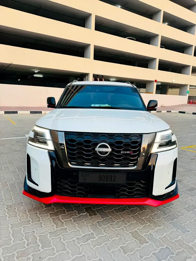 Nissan Patrol 5.6 AT 4WD (428 hp)