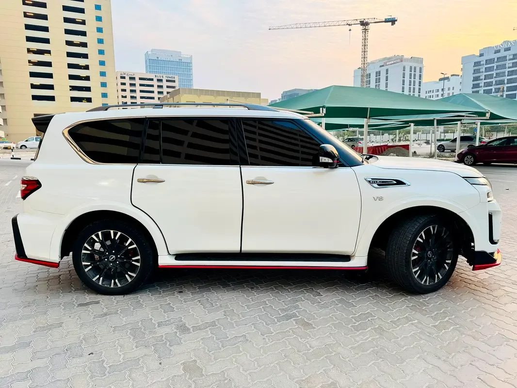 Nissan Patrol 5.6 AT 4WD (428 حصان) - 2